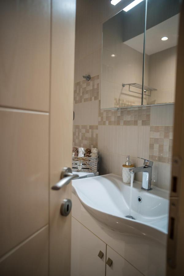 Zoes Luxury Apartment Corfu Corfu  Εξωτερικό φωτογραφία